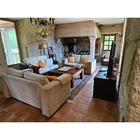 Holiday home Espectacular Casa Gallega Con Piscina *