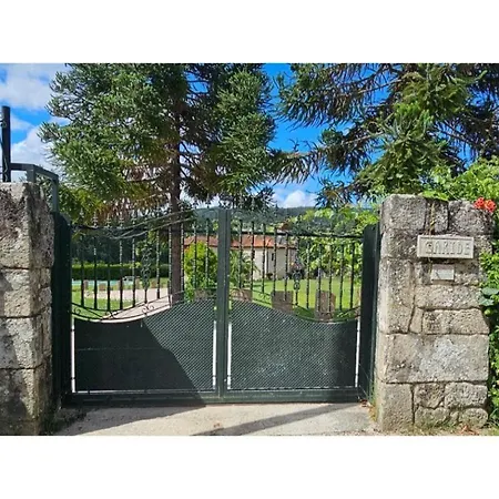 Espectacular Casa Gallega Con Piscina Holiday home *
