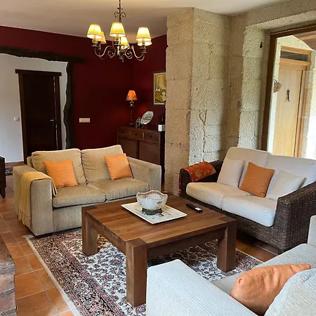 Espectacular Casa Gallega Con Piscina Valeixe