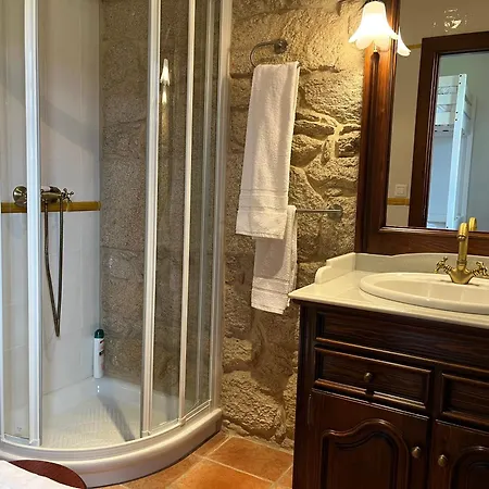 Espectacular Casa Gallega Con Piscina * Valeixe