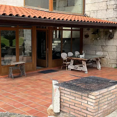 Espectacular Casa Gallega Con Piscina Holiday home *