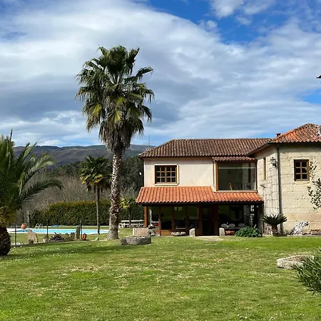 Espectacular Casa Gallega Con Piscina Holiday home Valeixe
