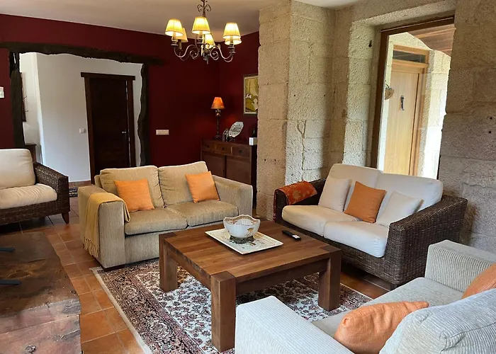 Espectacular Casa Gallega Con Piscina Valeixe