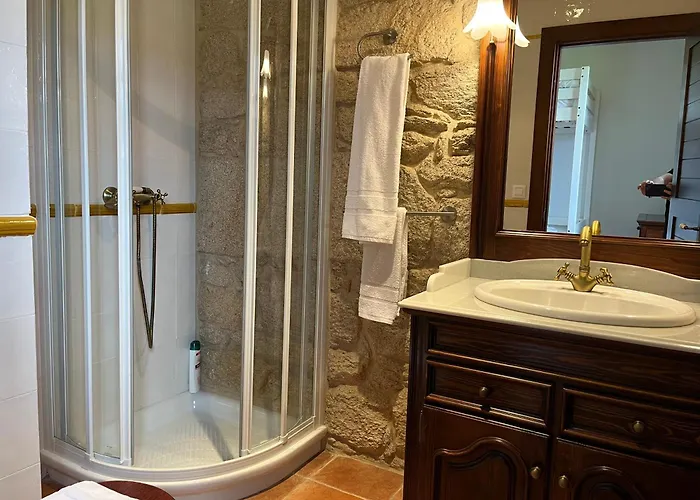 Espectacular Casa Gallega Con Piscina * Valeixe