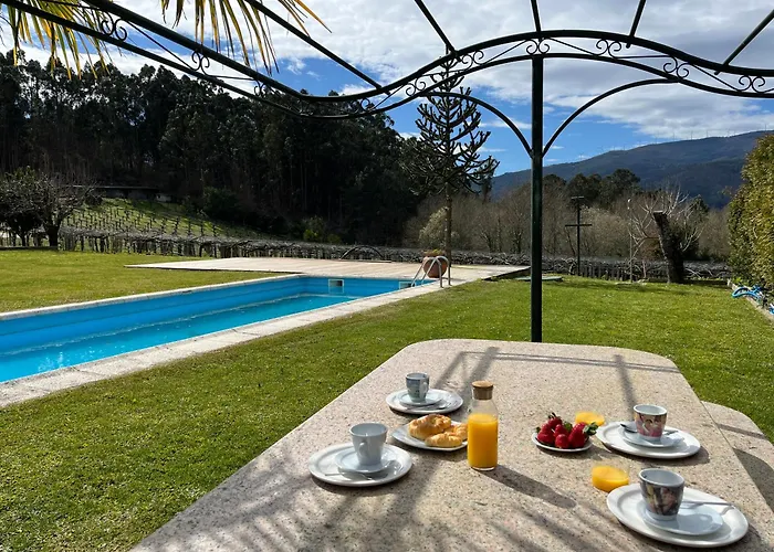 Espectacular Casa Gallega Con Piscina
