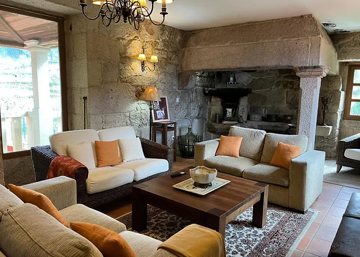 Espectacular Casa Gallega Con Piscina Valeixe